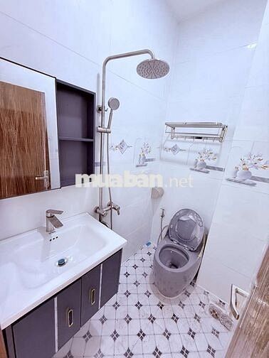 Bán nhà đẹp shr hiệp thành qu12 36m2 tret lầu 3pn giá 3tỷ5 còn tl.