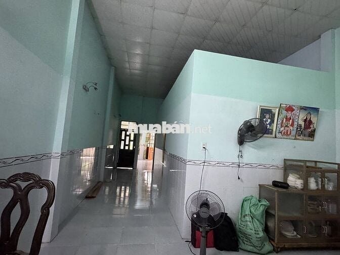 Bán gấp căn nhà cấp 4 ở 1/ Đ. Bà Điểm 4 , Hóc Môn 80m2 SHR giá 970tr