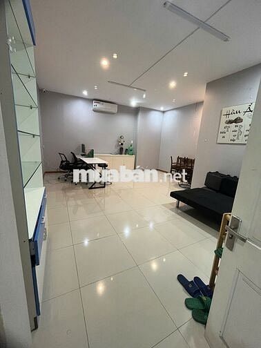CHO THUÊ TẦNG 2 & 3 Đ.NGUYỄN CHÍ THANH,HẢI CHÂU, ĐN - SPA, TT ĐÀO TẠO
