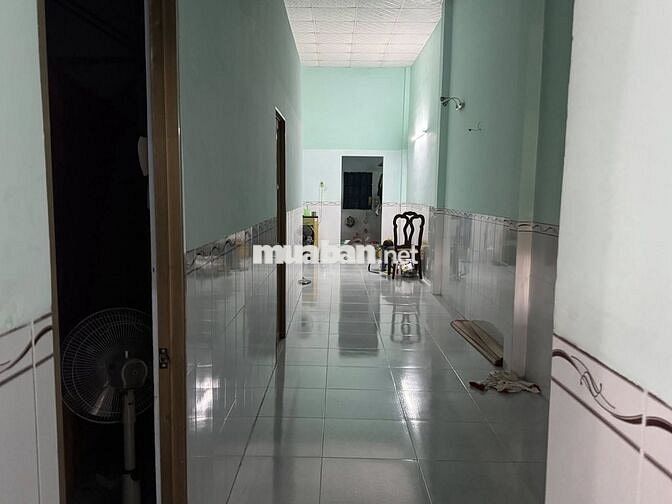 Bán gấp căn nhà cấp 4 ở 1/ Đ. Bà Điểm 4 , Hóc Môn 80m2 SHR giá 970tr