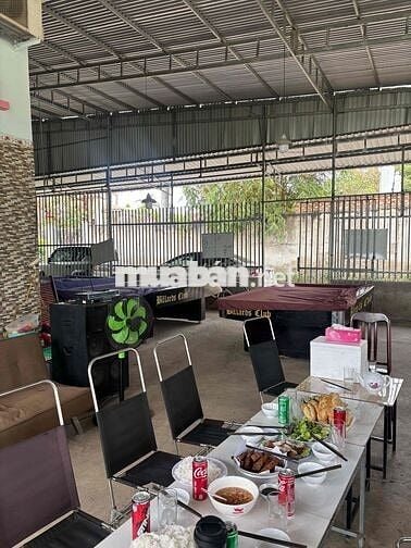 Nhà mặt tiền 1389 QL 1A 30x60 kinh doanh cafe bida Lô góc