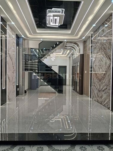 NHÀ MỚI ĐẸP 4Tầng 4PN giáp QTân Phú ngay 4Xã