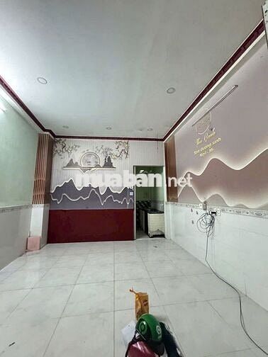 Cho thuê nhà 4,5x9 2pn 2wc mặt tiền Đặng Thúc Vịnh, Đông Thạnh,Hóc Môn