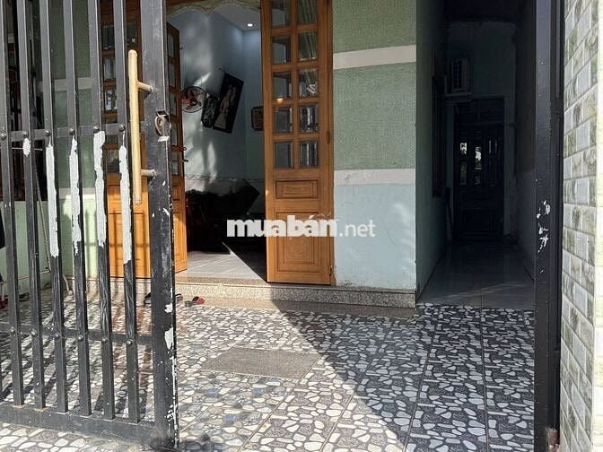 Bán gấp căn nhà cấp 4 ở 1/ Đ. Bà Điểm 4 , Hóc Môn 80m2 SHR giá 970tr