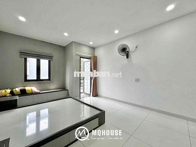 Studio ban công, full nội thất mới, ngay Nguyễn Sơn, nhà mới ngay KDC