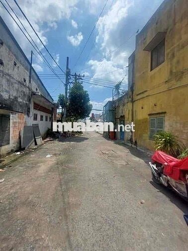 🏡 Nhà cho thuê mới xây – hẻm ô tô Nguyễn Duy, 3 tầng, 2 phòng, 3wc