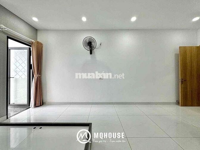 Studio ban công, full nội thất mới, ngay Nguyễn Sơn, nhà mới ngay KDC