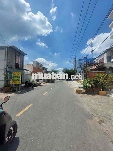 🏡 Nhà cho thuê mới xây – hẻm ô tô Nguyễn Duy, 3 tầng, 2 phòng, 3wc