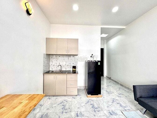 Cho Thuê Căn Studio Ban Công Gần Công Viên Lê Thị Riêng Mới Tháng 10
