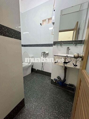 Phòng trọ mới xây ngay cầu chữ Y Q5 giá cực rẻ còn 1p ***