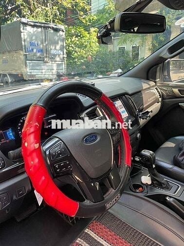 Ford Everest 2019 Titanium 2.0L 4x2 AT - 100000 km