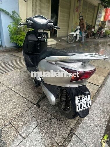 Honda lead Fi 2012 mới 90% Bstp chính chủ