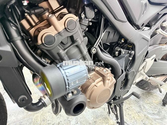 Bán HONDA CB650R ABS full đồ chơi cơ bản