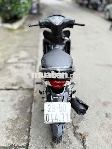 Không dùng đến nữa nên bán lại RSX110Fi, 2024