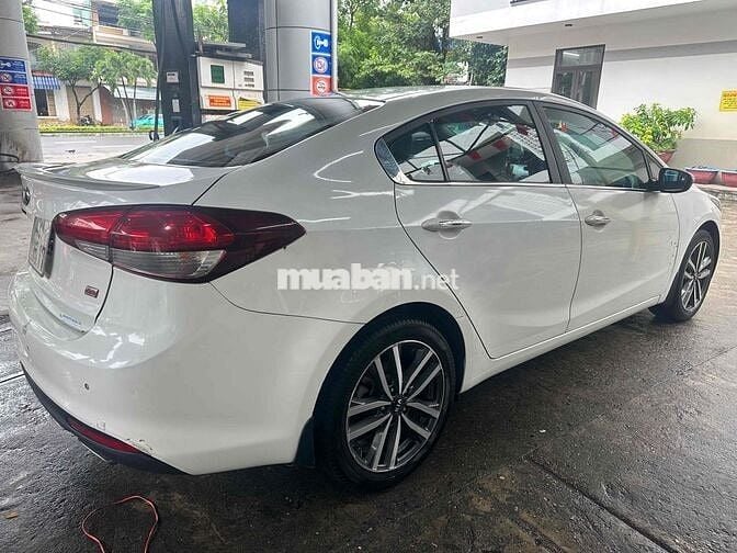 Kia Cerato 2016 2.0 AT - 58000 km giá 250 triệu