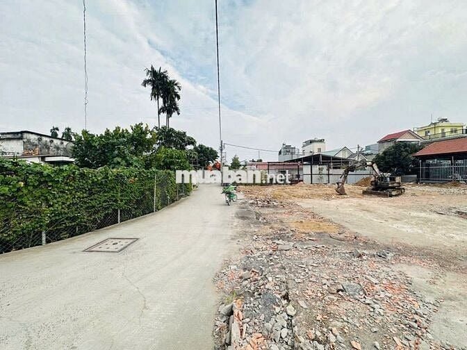 Bán đất view rạch An Phú Đông 09, DT: 4,5x12m. Thổ cư 52m2. Hẻm xe hơi