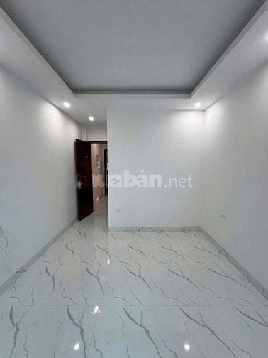 HOT BÁN NHÀ KHU PHÂN LÔ XÍ NGHIỆP TƠ TẰM SƠN ĐỒNG 60M2 5 TẦNG 2 MẶT TR