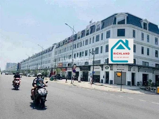Cho thuê Tòa Nhà mặt tiền : 24-26-28 Song Hành, Phường An Phú, Q. 2