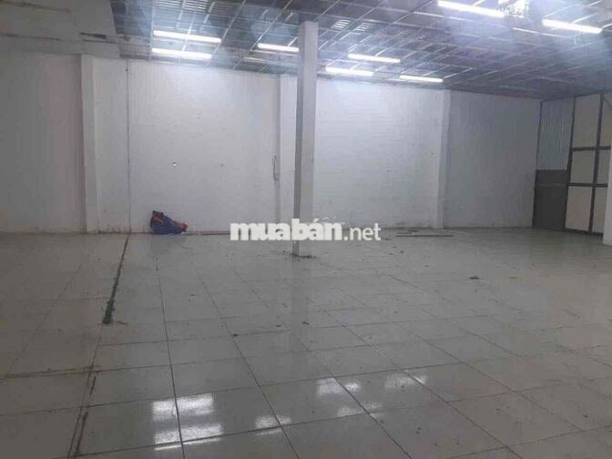 KHO XƯỞNG 920 M2 - PHAN VĂN HỚN - BÀ ĐIỂM - 28 TRIỆU / THÁNG