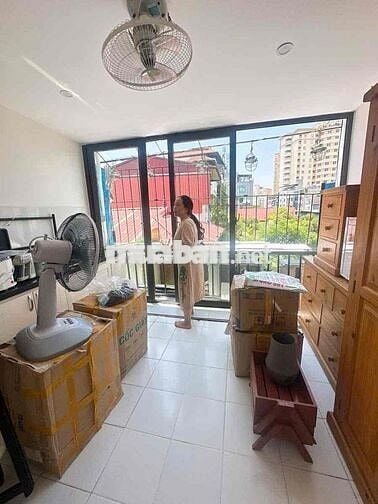 Lô góc T3,  TT Nguyễn Phong Sắc , mặt phố ,KD, full nội thất ,70 m2