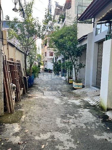Bán gấp nhà Hậu Giang P4, Tân Bình, gần sân bay, hẻm xe hơi, Sổ riêng