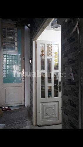 BÁN NHÀ NHỎ XINH PHƯỜNG 15, QUẬN 4 CŨ, HỢP GIA ĐÌNH NHỎ Ở