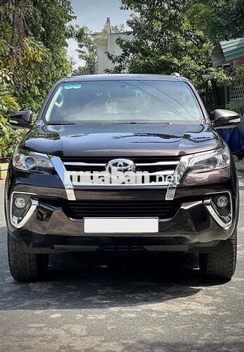 Toyota Fortuner 2017 2.7V 4x2 AT - rất mới.