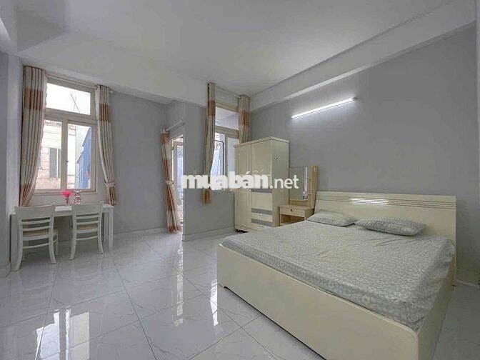 Cho Thuê Căn Hộ Studio Ban Công Thoáng Full NT Mới Ngay CMT8 Quận 3