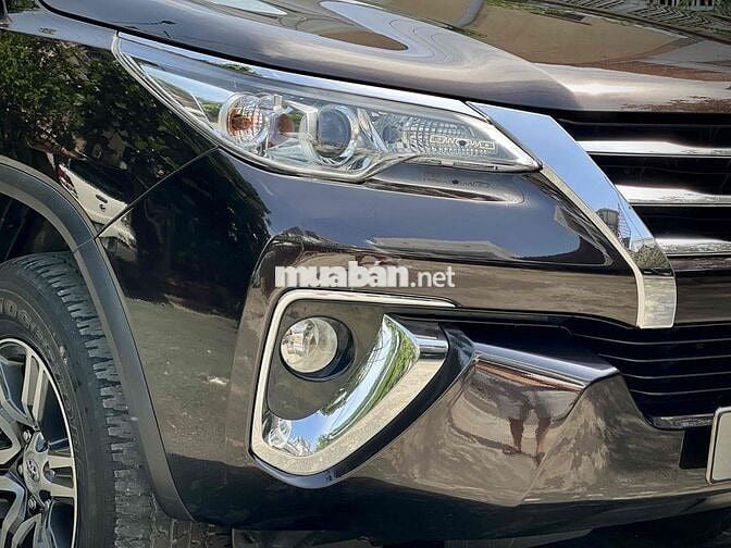 Toyota Fortuner 2017 2.7V 4x2 AT - rất mới.