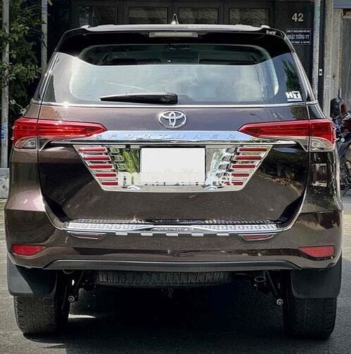 Toyota Fortuner 2017 2.7V 4x2 AT - rất mới.