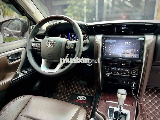 Toyota Fortuner 2017 2.7V 4x2 AT - rất mới.