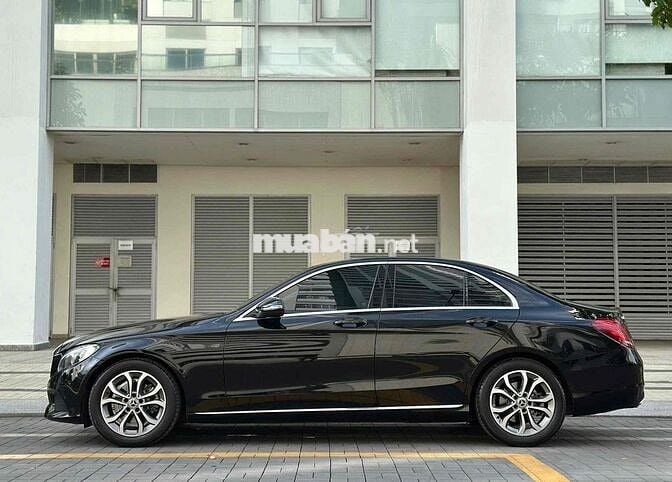 Mercedes Benz C 2018 C200 - 50000 km