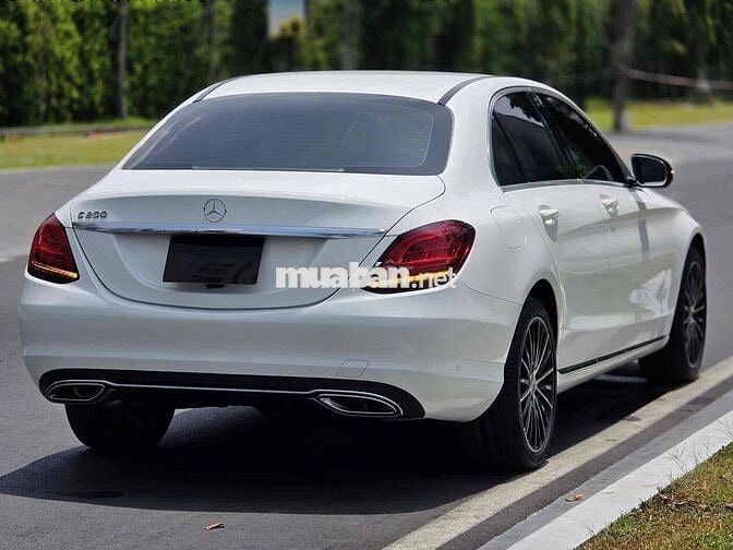 Mercedes C200 Exclusive 2021 Lướt 27.000km