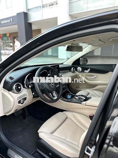 Mercedes Benz C 2018 C200 - 50000 km