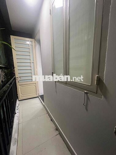 cho thuê nhà nguyên căn hẻm văn cao 56m 2PN giá 8tr