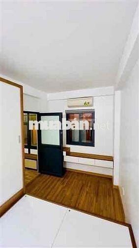 hiếm Trường Chinh - Ngã tư sở ngõ trước nhà 3m gần phố mới đẹp 35m