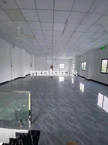 Xưởng cho thuê 1.300m2 , Xuân thới thượng , hốc môn