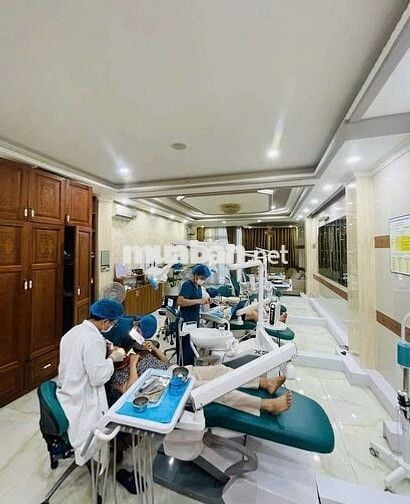 Cho thuê nhà 5 tầng mt trần hưng đạo ,sơn trà