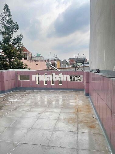 Nhà Mới Sơn đg LĐT P15: 4x12m, 2 lầu, 3pn, 3wc, sân thượng