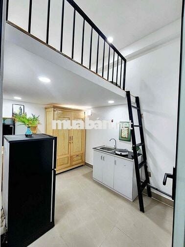 Căn hộ Duplex full nội thất ngay kế bên Hutech