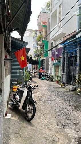 Cho thuê nhà nguyên căn Quận 8, Gần cầu Nguyễn Văn Cừ