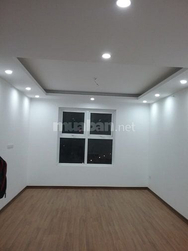 Cho thuê CC FLC Star Tower, 11tr/tháng, 75m2, 2PN, 2WC, Hà Đông, Hà Nộ