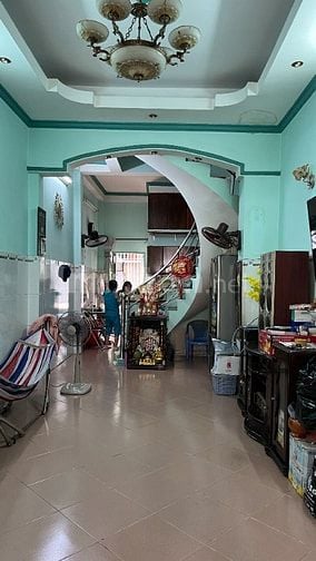 Cho thuê nhà nguyên căn Quận 8, Gần cầu Nguyễn Văn Cừ