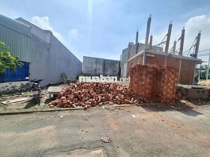 Đất gần trường Tân Bình, P Tân Bình, Tp Dĩ An.