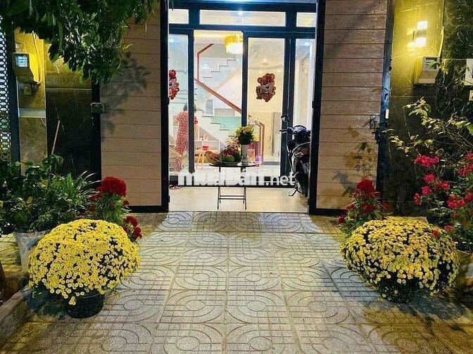 Nhà Đẹo Hẻm Xe Tải Đg Số 21 P8: 4x15m, 2 lầu, 4pn, sân thượng