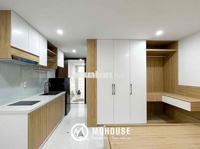 Căn Hộ Ban Công/Cửa Sổ Mới 100% 35m2_Gần Nowzone Quận 1