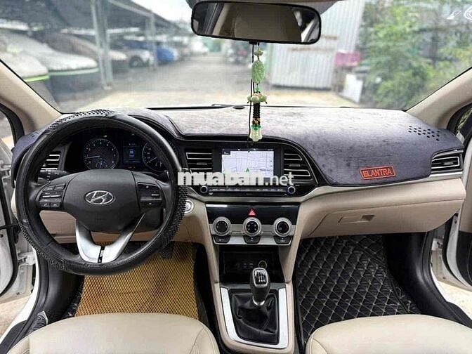 ELANTRA 1.6MT 2019 mẫu mới ,LƯỚT 5 VẠN HỖ TRỢ VAY