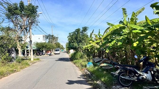 BÁN LÔ ĐẤT ĐƯỜNG NGUYỄN BÁ LOAN – KHU BẾN XE ĐỨC LONG