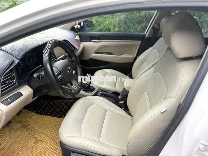 Hyundai Elantra 1.6MT 2019 - 58000km