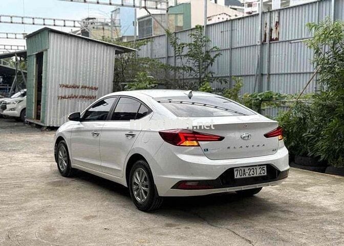 ELANTRA 1.6MT 2019 mẫu mới ,LƯỚT 5 VẠN HỖ TRỢ VAY